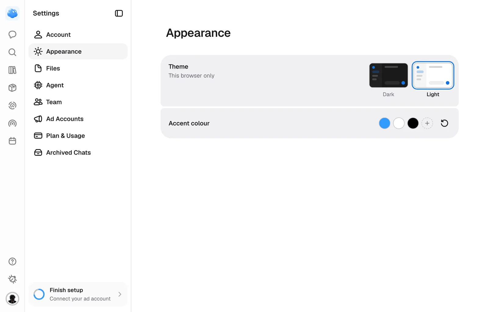 Settings, Appearance: the theme and the accent colour.